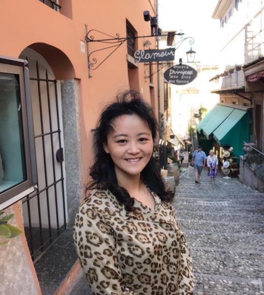 Portrait of Qi Zhang